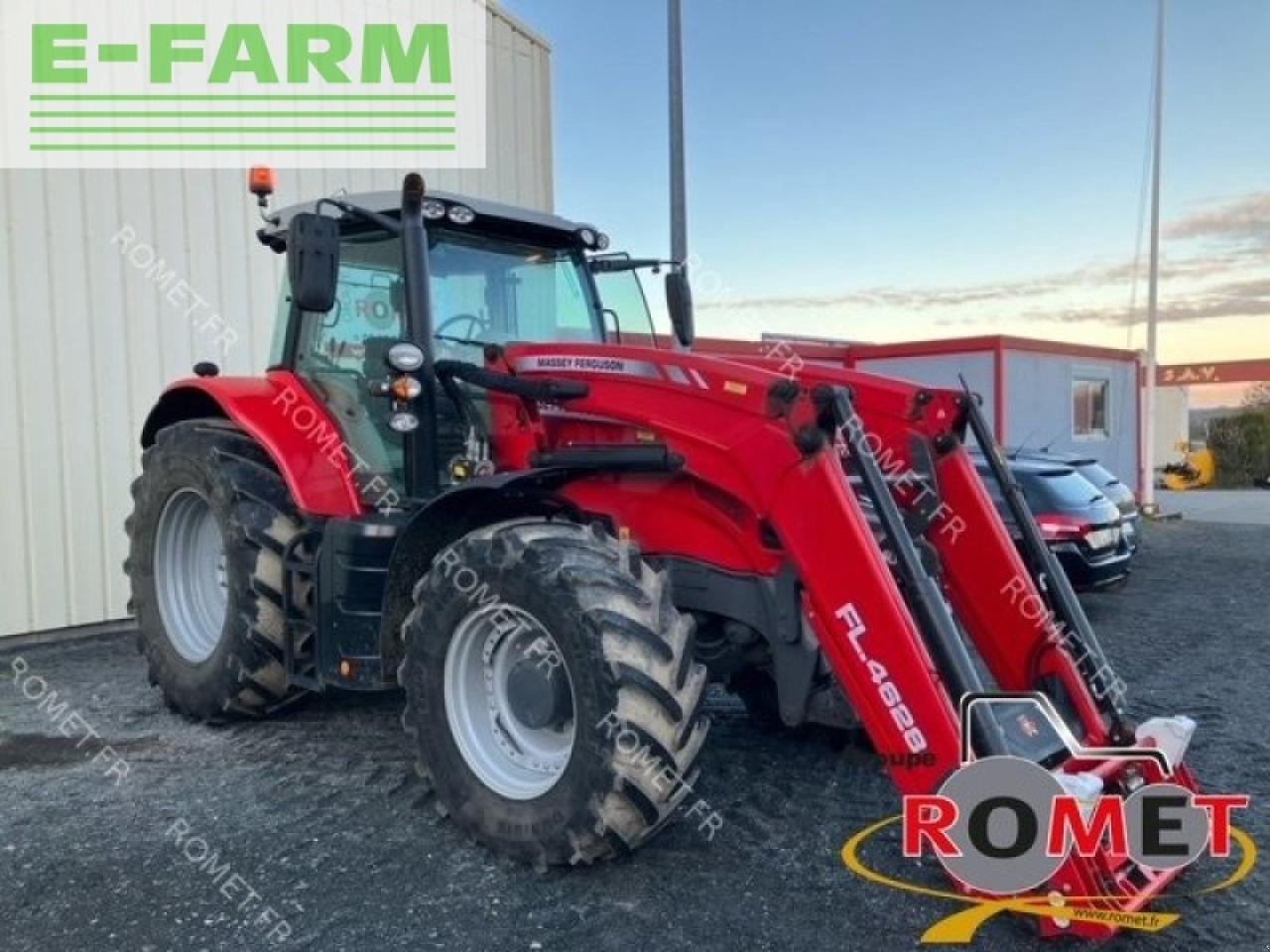 Traktor des Typs Massey Ferguson 7718 s d6 ef mr, Gebrauchtmaschine in GENNES-SUR-GLAIZE (Bild 3)