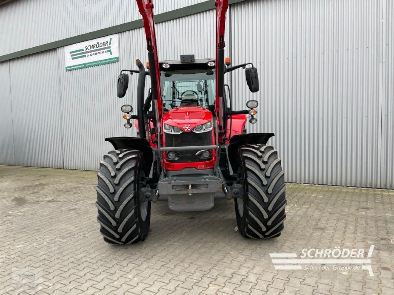 Traktor типа Massey Ferguson 7718 S DYNA-6 EFFICIENT, Gebrauchtmaschine в Wildeshausen (Фотография 20)