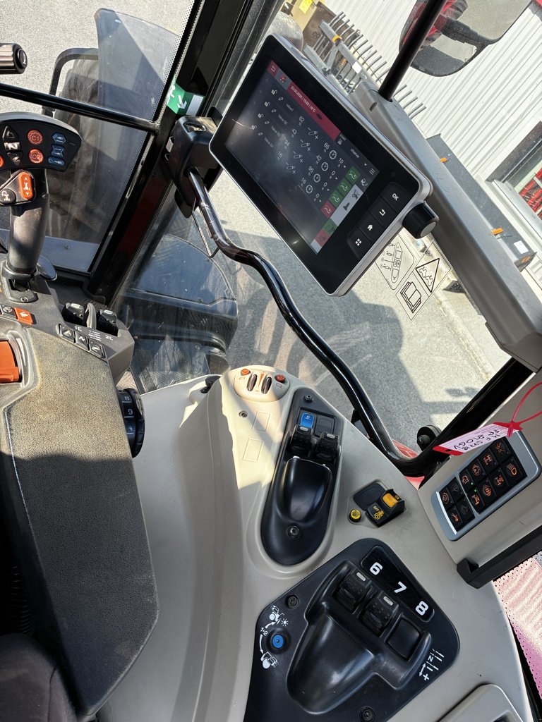 Traktor typu Massey Ferguson 7718 S DYNA 6, Gebrauchtmaschine v SAINT ANDRE DE CORCY (Obrázek 11)