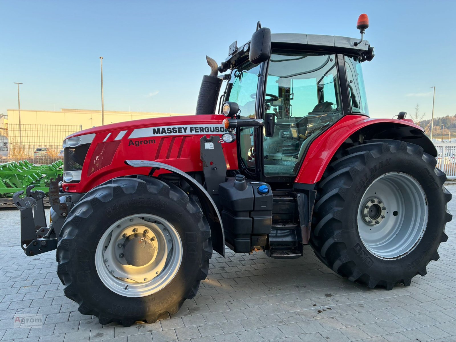 Traktor van het type Massey Ferguson 7718, Gebrauchtmaschine in Münsingen (Foto 8)