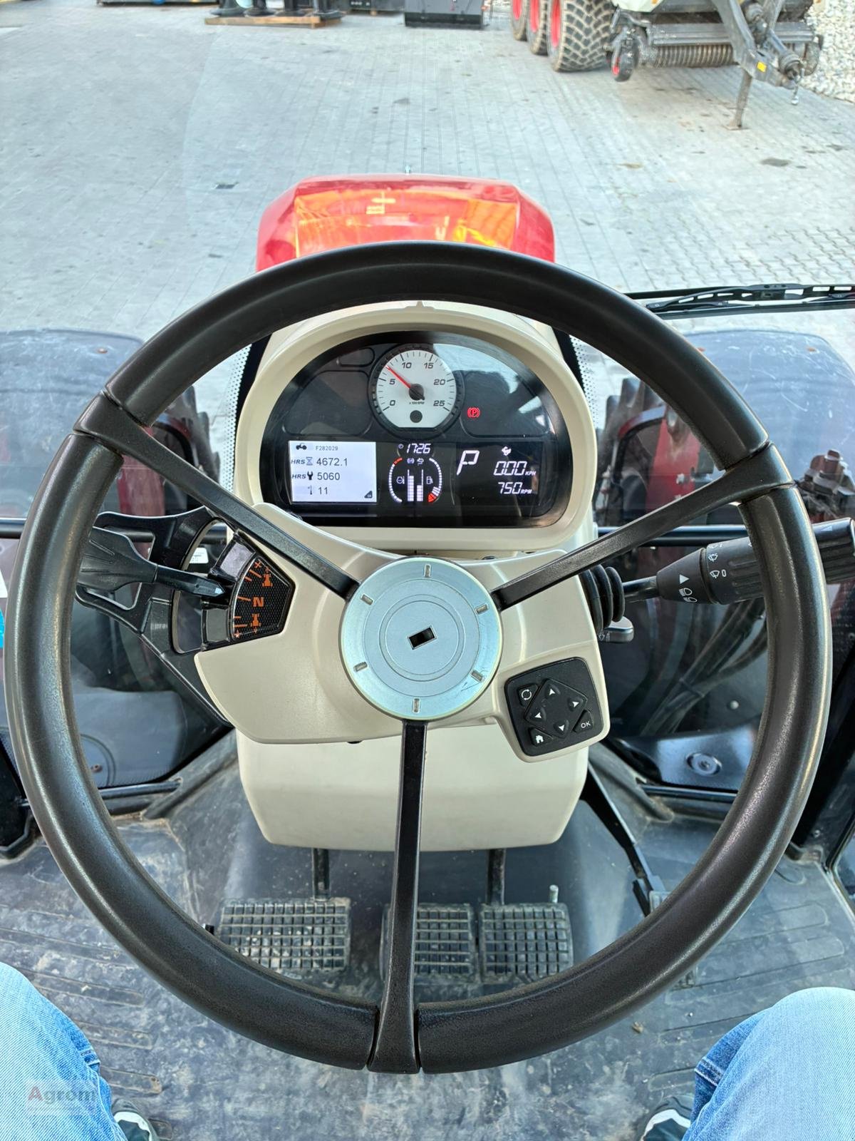 Traktor van het type Massey Ferguson 7718, Gebrauchtmaschine in Münsingen (Foto 17)