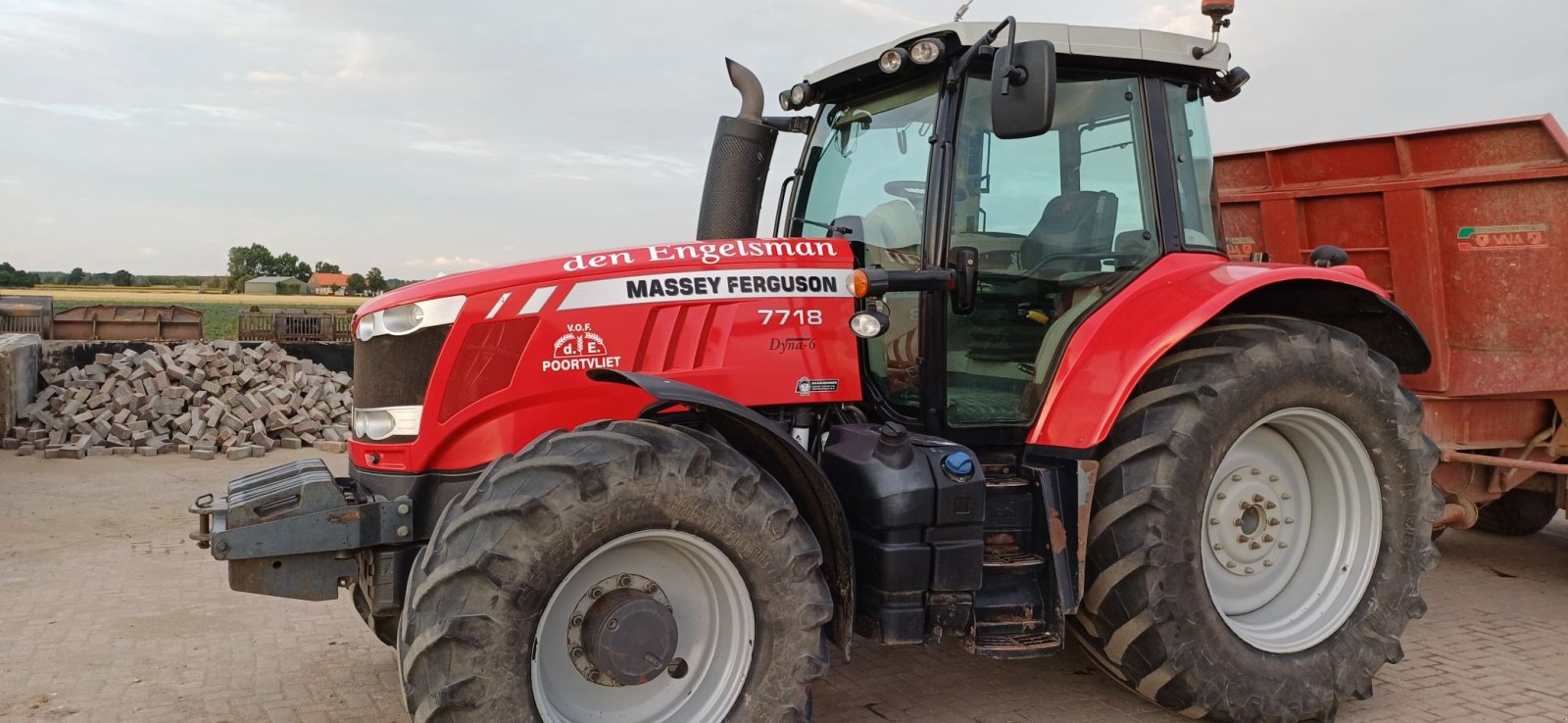 Traktor of the type Massey Ferguson 7718, Gebrauchtmaschine in poortvliet (Picture 2)