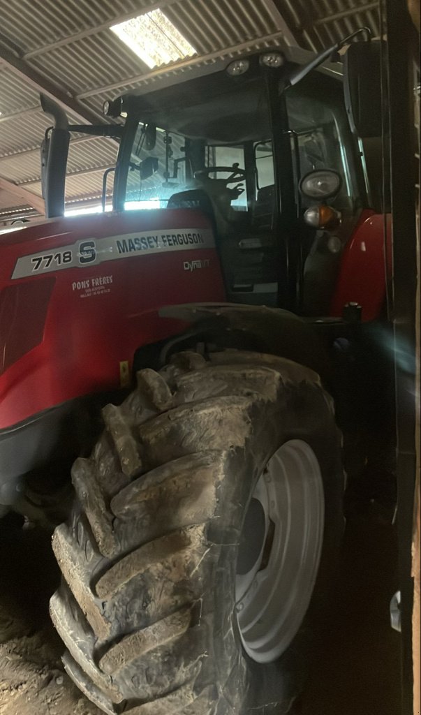 Traktor типа Massey Ferguson 7718S DYNA-VT EXCLUSIVE, Gebrauchtmaschine в Millau (Фотография 2)