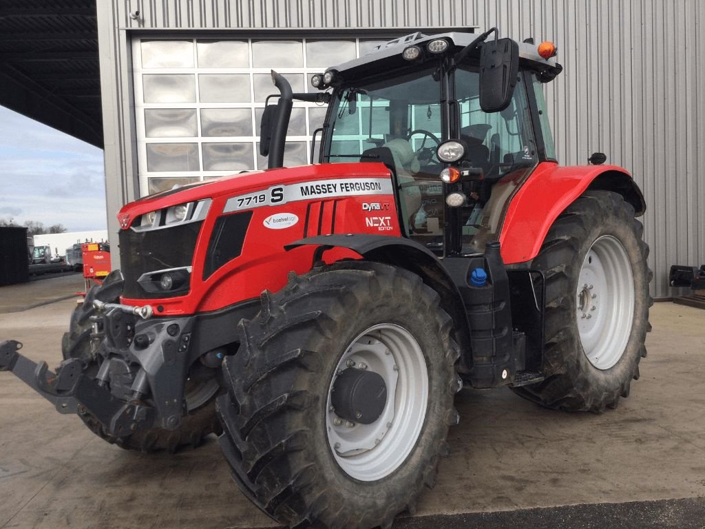 Traktor typu Massey Ferguson 7719 S DYNA VT EXCLUSIVE, Gebrauchtmaschine v azerailles (Obrázek 1)