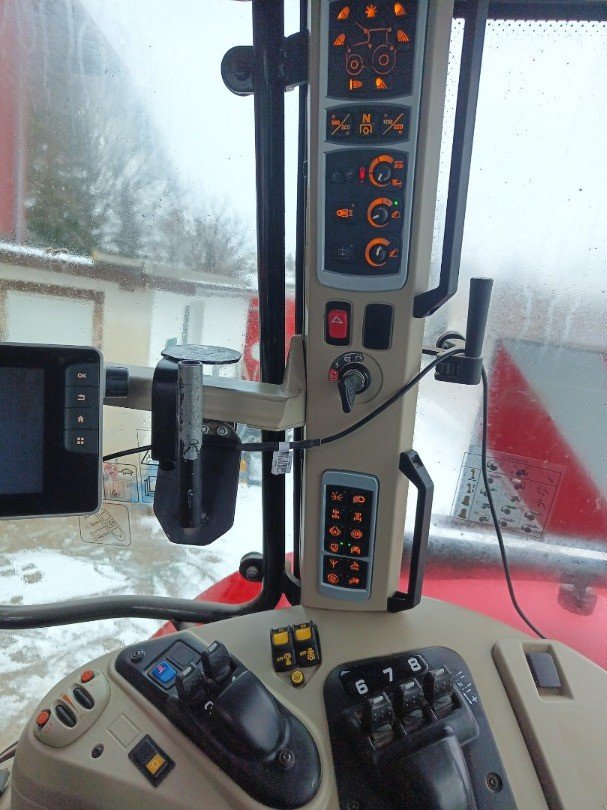 Traktor typu Massey Ferguson 7719 S Dyna VT, Gebrauchtmaschine v Schleitheim (Obrázok 7)