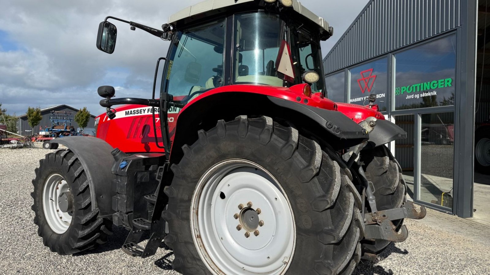 Traktor des Typs Massey Ferguson 7720 Dyna VT, Gebrauchtmaschine in Hadsten (Bild 3)