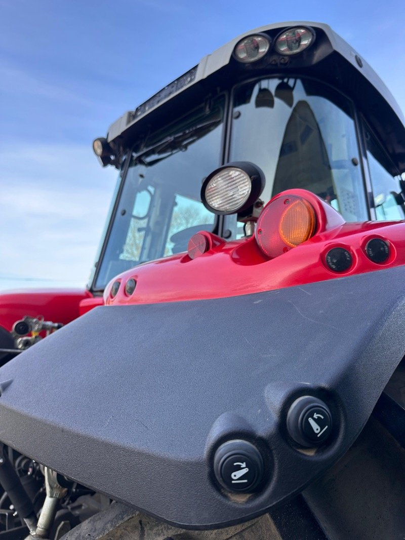Traktor of the type Massey Ferguson 7720 S Dyna6  PTO, Gebrauchtmaschine in Liebenwalde (Picture 7)