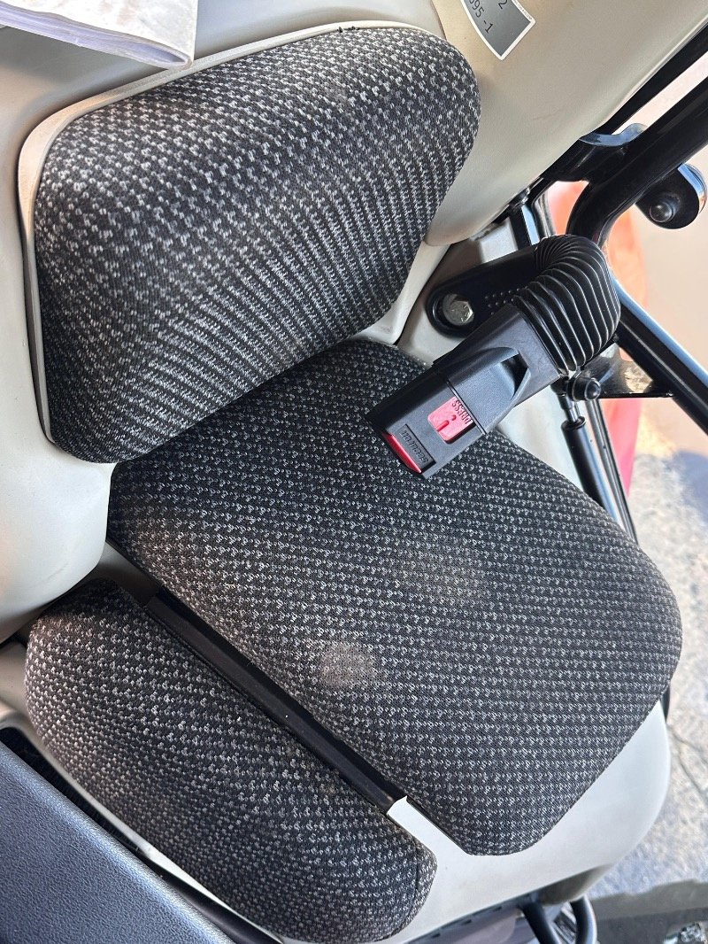 Traktor of the type Massey Ferguson 7720 S Dyna6  PTO, Gebrauchtmaschine in Liebenwalde (Picture 28)