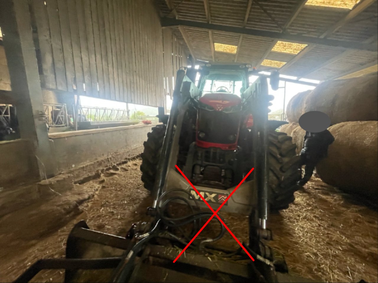 Traktor typu Massey Ferguson 7720S DYNA-6 EFFICIENT, Gebrauchtmaschine v JOSSELIN (Obrázek 2)