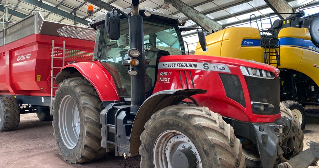 Traktor typu Massey Ferguson 7720S DYNA-VT EXCLUSIVE, Gebrauchtmaschine v Calmont (Obrázek 1)