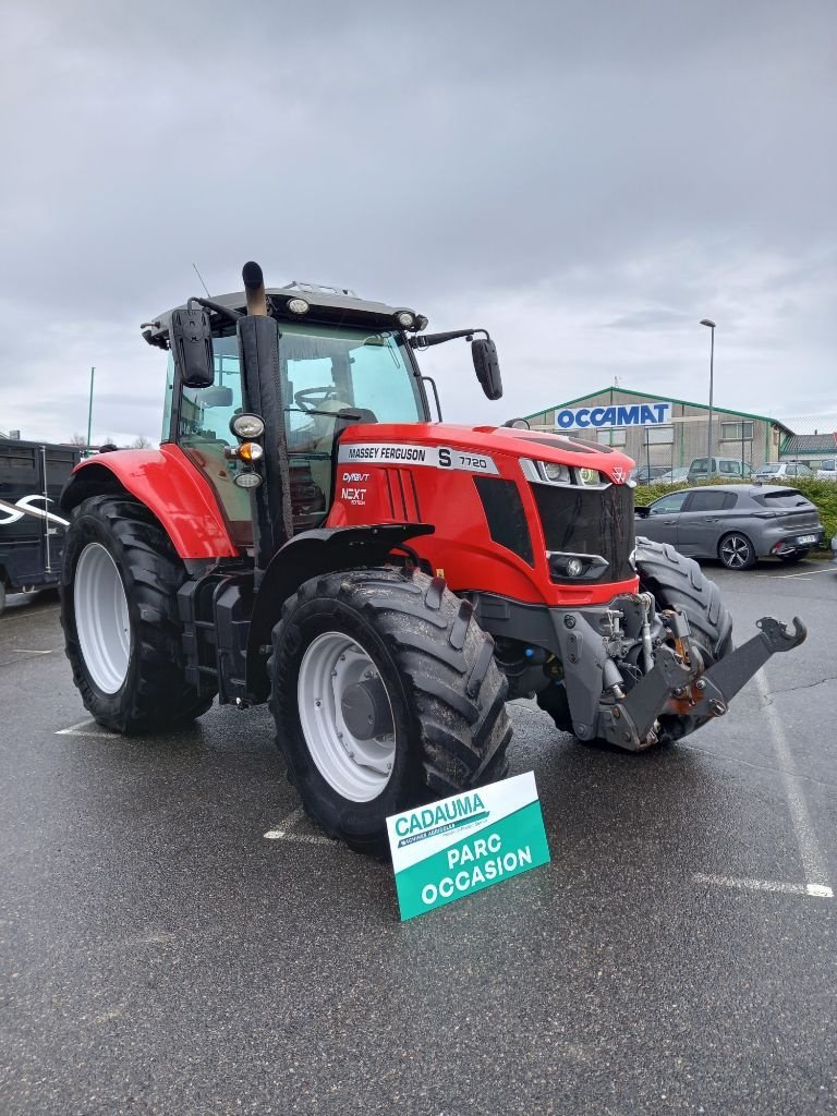 Traktor del tipo Massey Ferguson 7720S DYNA-VT EXCLUSIVE, Gebrauchtmaschine en Calmont (Imagen 2)