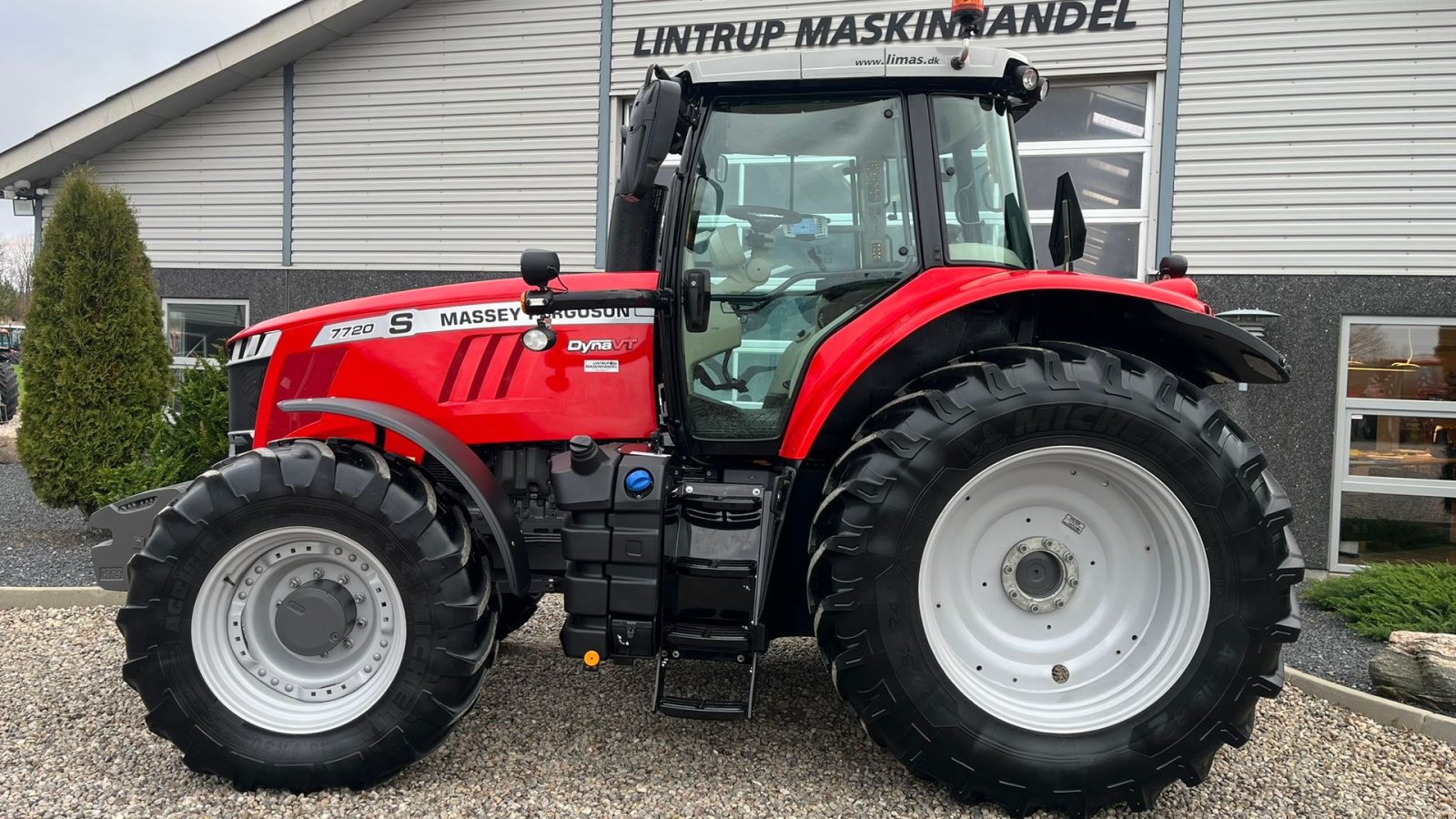 Traktor Türe ait Massey Ferguson 7720S Exclusive Dyna VT, Gebrauchtmaschine içinde Lintrup (resim 13)