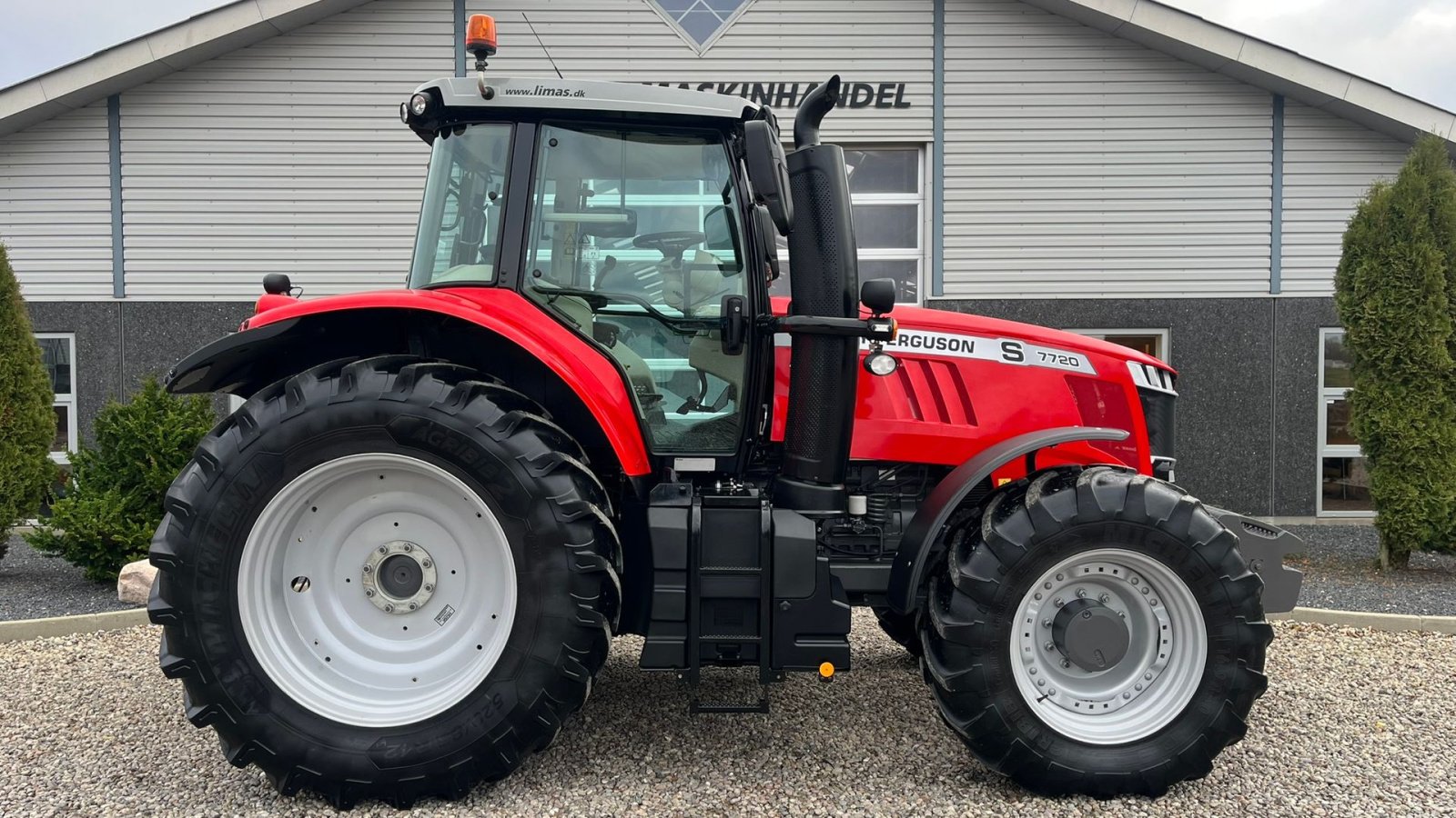 Traktor Türe ait Massey Ferguson 7720S Exclusive Dyna VT, Gebrauchtmaschine içinde Lintrup (resim 10)