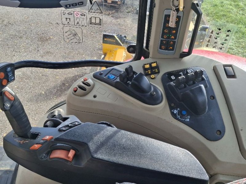 Traktor типа Massey Ferguson 7720S, Gebrauchtmaschine в CHEMAUDIN ET VAUX (Фотография 1)