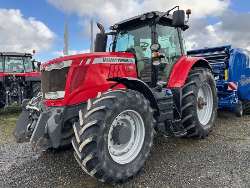 Traktor des Typs Massey Ferguson 7722 DYNA-VT EXCLUSIVE, Gebrauchtmaschine in LA ROCHE JAUDY (Bild 1)