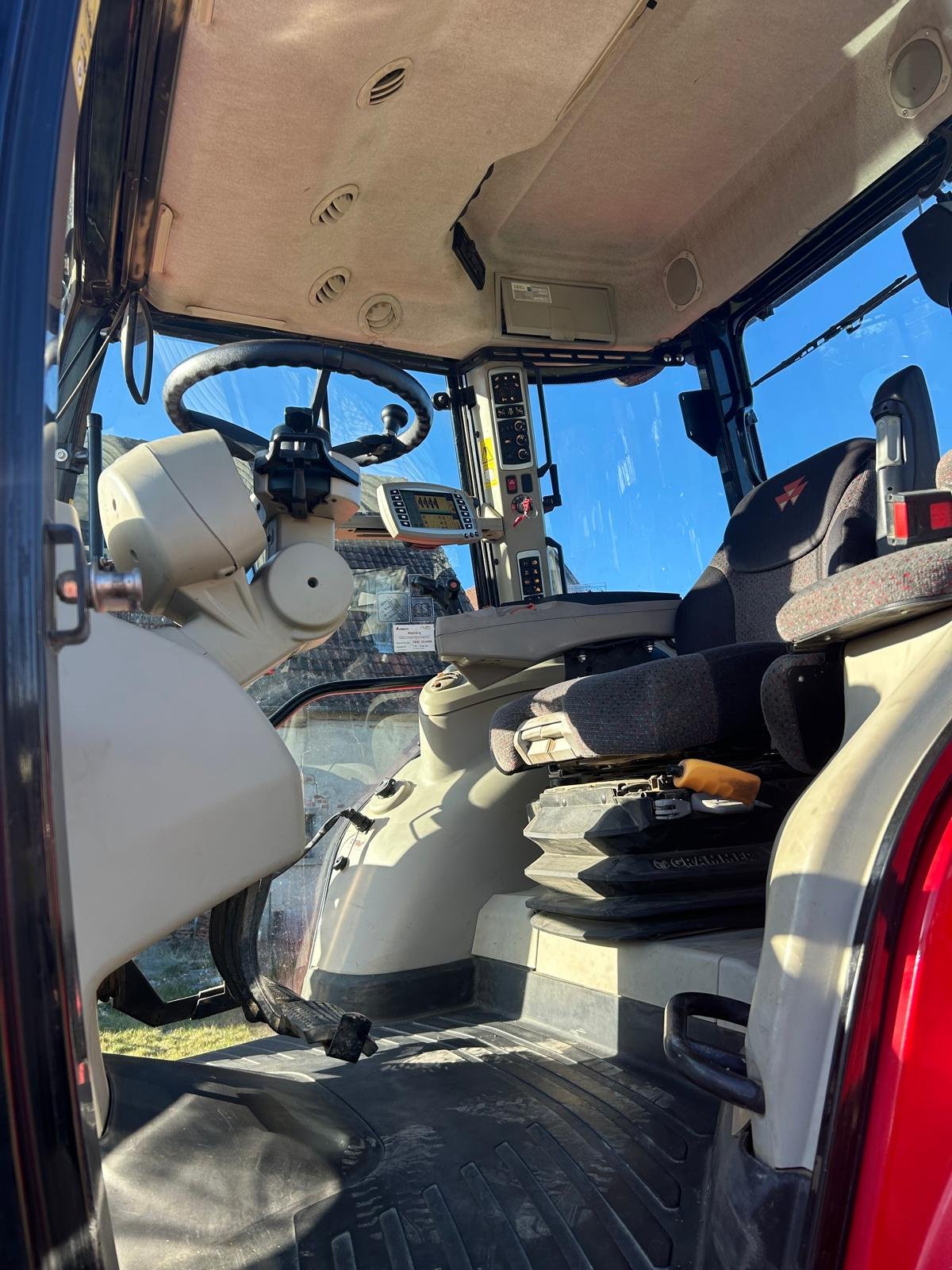 Traktor tip Massey Ferguson 7722 Dyna6 Efficient, Gebrauchtmaschine in Röttingen (Poză 13)