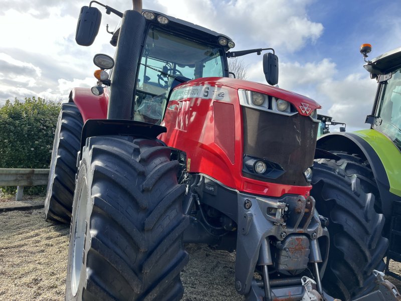 Traktor van het type Massey Ferguson 7722 S DYNA 6, Gebrauchtmaschine in PONTIVY (Foto 1)