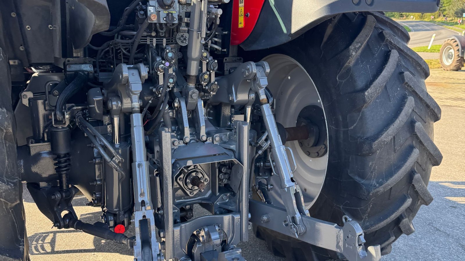 Traktor типа Massey Ferguson 7724 Dyna VT KUN 4000 TIMER OG EKSTREM FLOT!, Gebrauchtmaschine в Nørager (Фотография 12)