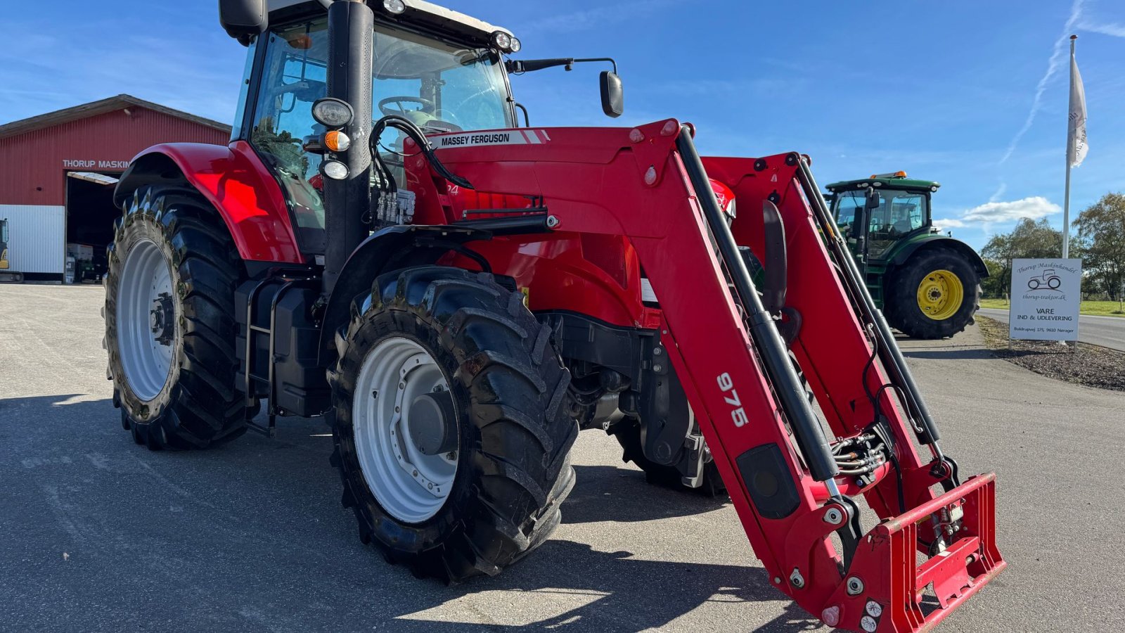 Traktor типа Massey Ferguson 7724 Dyna VT KUN 4000 TIMER OG EKSTREM FLOT!, Gebrauchtmaschine в Nørager (Фотография 8)