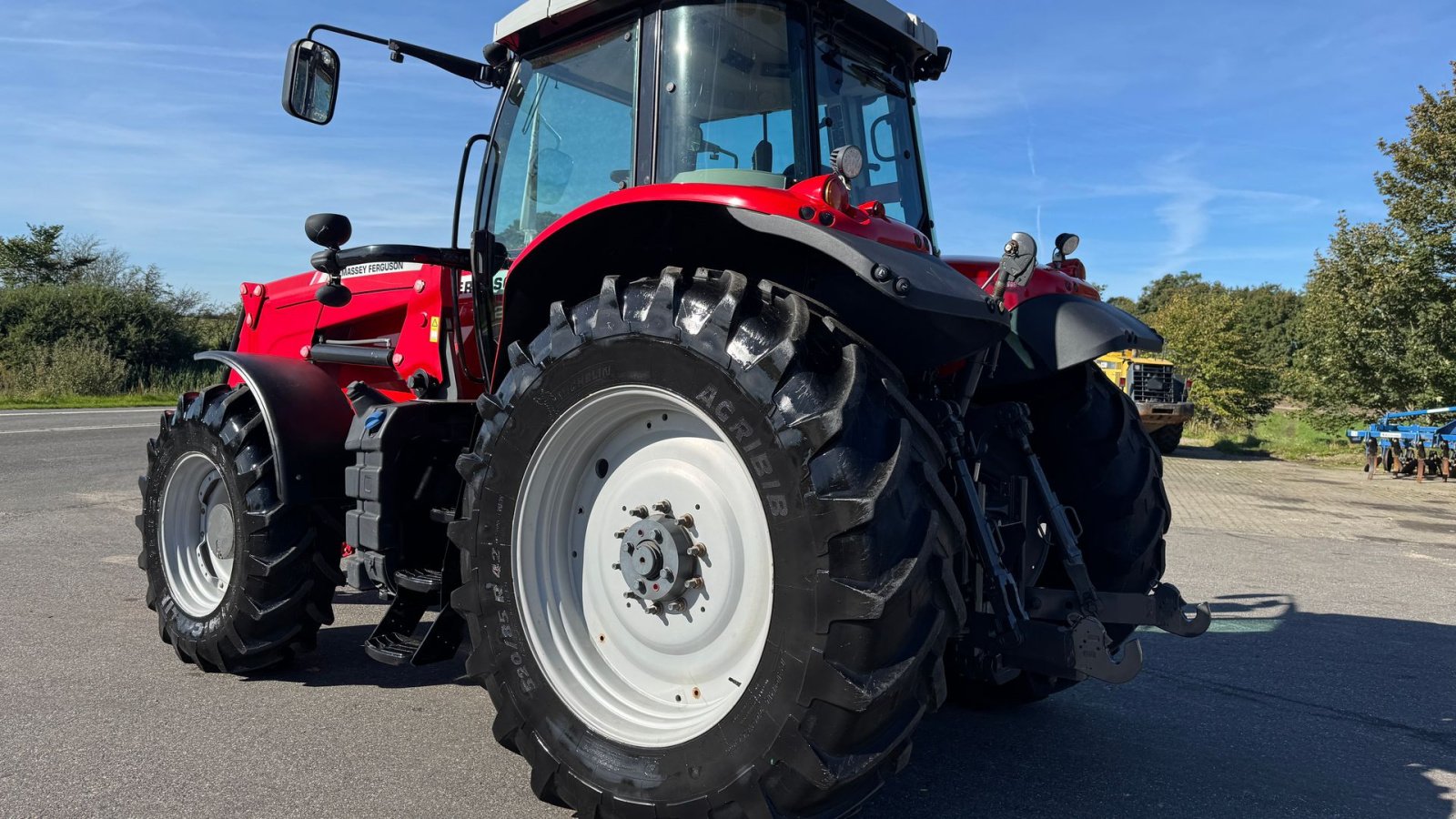 Traktor типа Massey Ferguson 7724 Dyna VT KUN 4000 TIMER OG EKSTREM FLOT!, Gebrauchtmaschine в Nørager (Фотография 7)