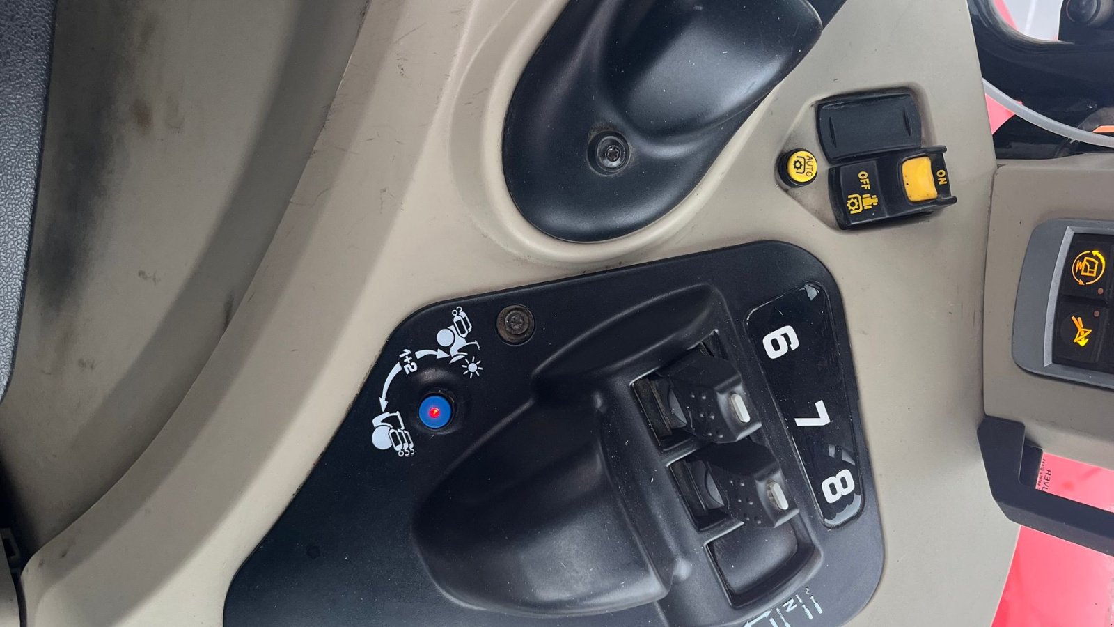 Traktor типа Massey Ferguson 7724 Dyna VT, Gebrauchtmaschine в Ringsted (Фотография 19)