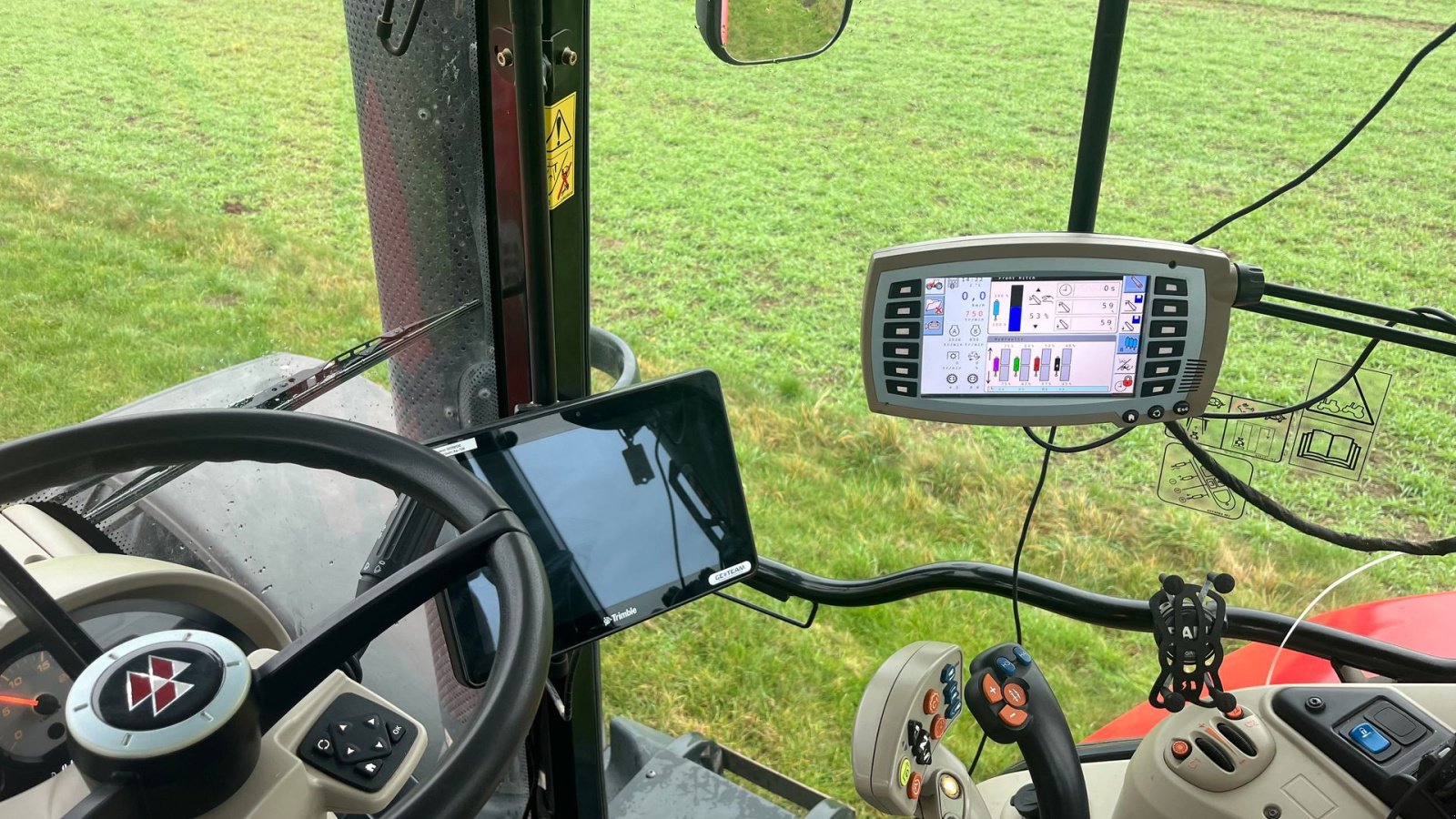 Traktor типа Massey Ferguson 7724 Dyna VT, Gebrauchtmaschine в Ringsted (Фотография 16)