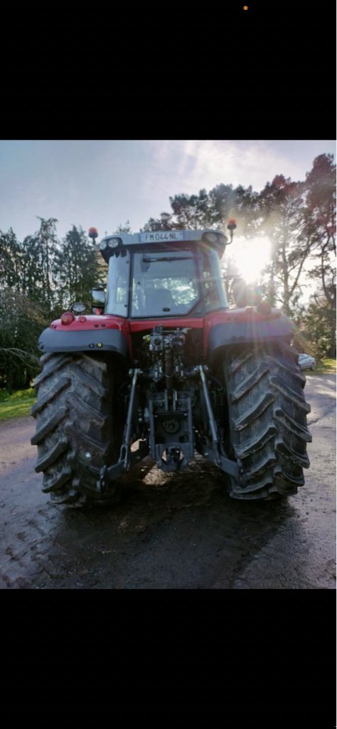 Traktor van het type Massey Ferguson 7724S DYNA-6 EFFICIENT, Gebrauchtmaschine in JOSSELIN (Foto 7)