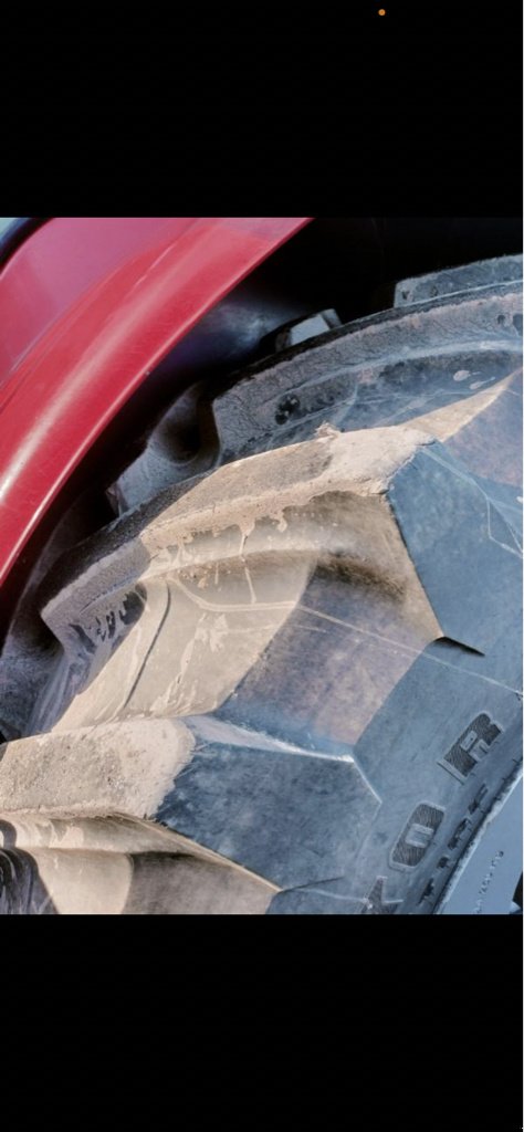 Traktor van het type Massey Ferguson 7724S DYNA-6 EFFICIENT, Gebrauchtmaschine in JOSSELIN (Foto 9)