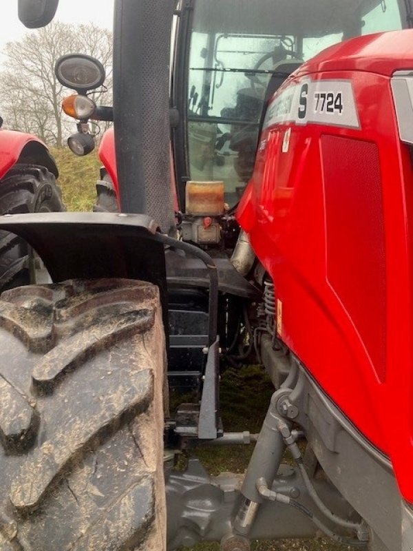 Traktor Türe ait Massey Ferguson 7724S Dyna 6, Gebrauchtmaschine içinde Stenstrup (resim 3)