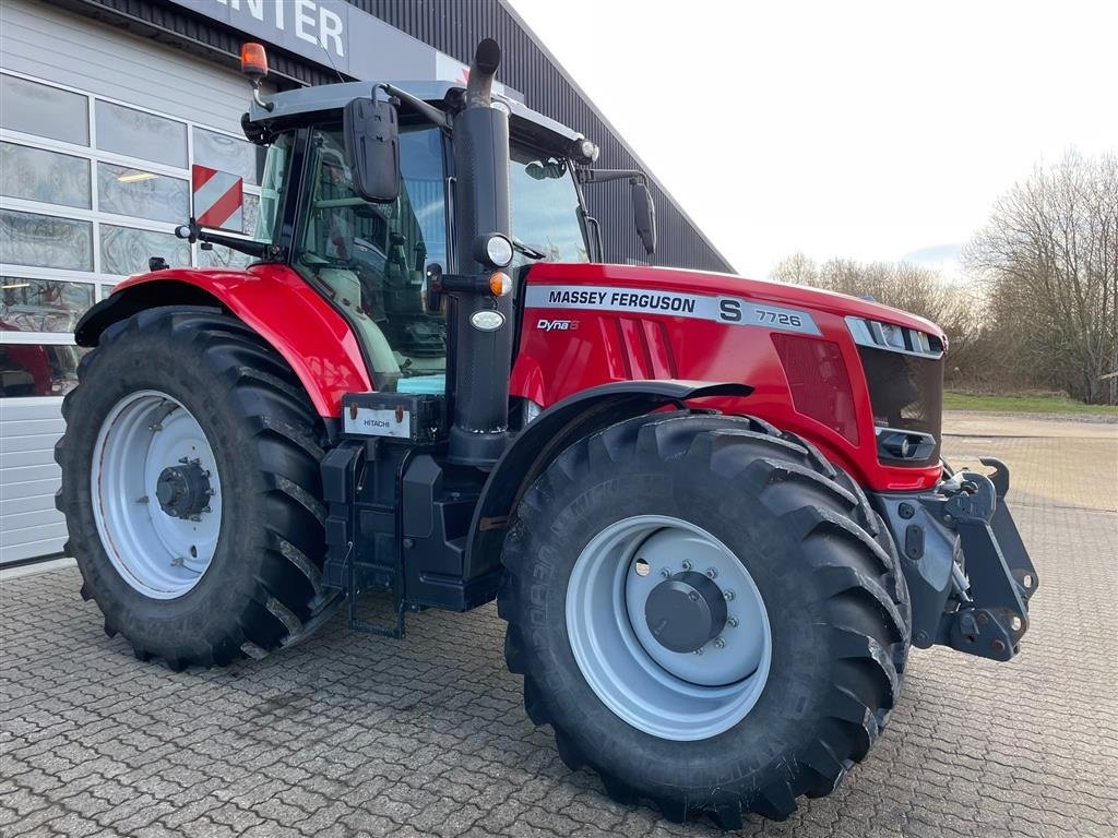 Traktor typu Massey Ferguson 7726 Dyna 6 Exclusive., Gebrauchtmaschine w Hjørring (Zdjęcie 3)