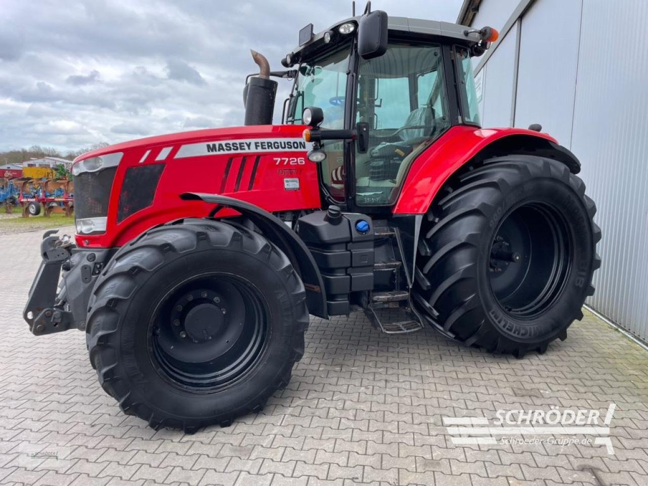 Traktor типа Massey Ferguson 7726 DYNA-VT EXCLUSIVE, Gebrauchtmaschine в Wildeshausen (Фотография 4)