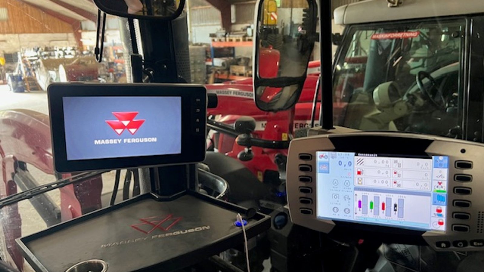 Traktor tipa Massey Ferguson 7726 S DynaVT Med front læsser. Læsser er meget lidt brugt., Gebrauchtmaschine u Lintrup (Slika 8)