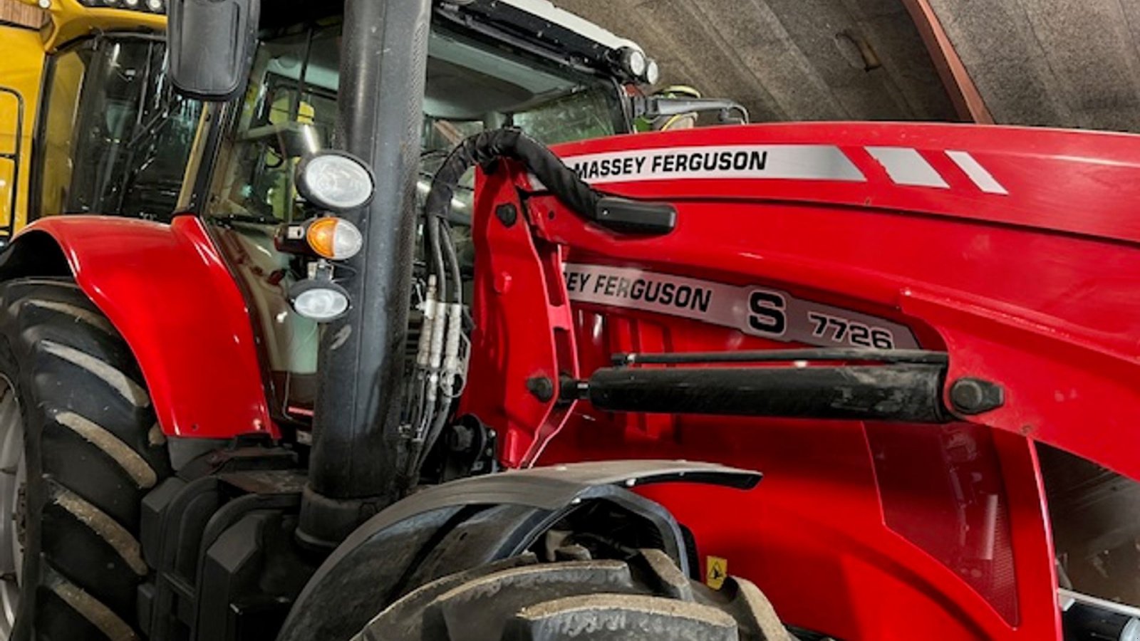 Traktor tipa Massey Ferguson 7726 S DynaVT Med front læsser. Læsser er meget lidt brugt., Gebrauchtmaschine u Lintrup (Slika 2)