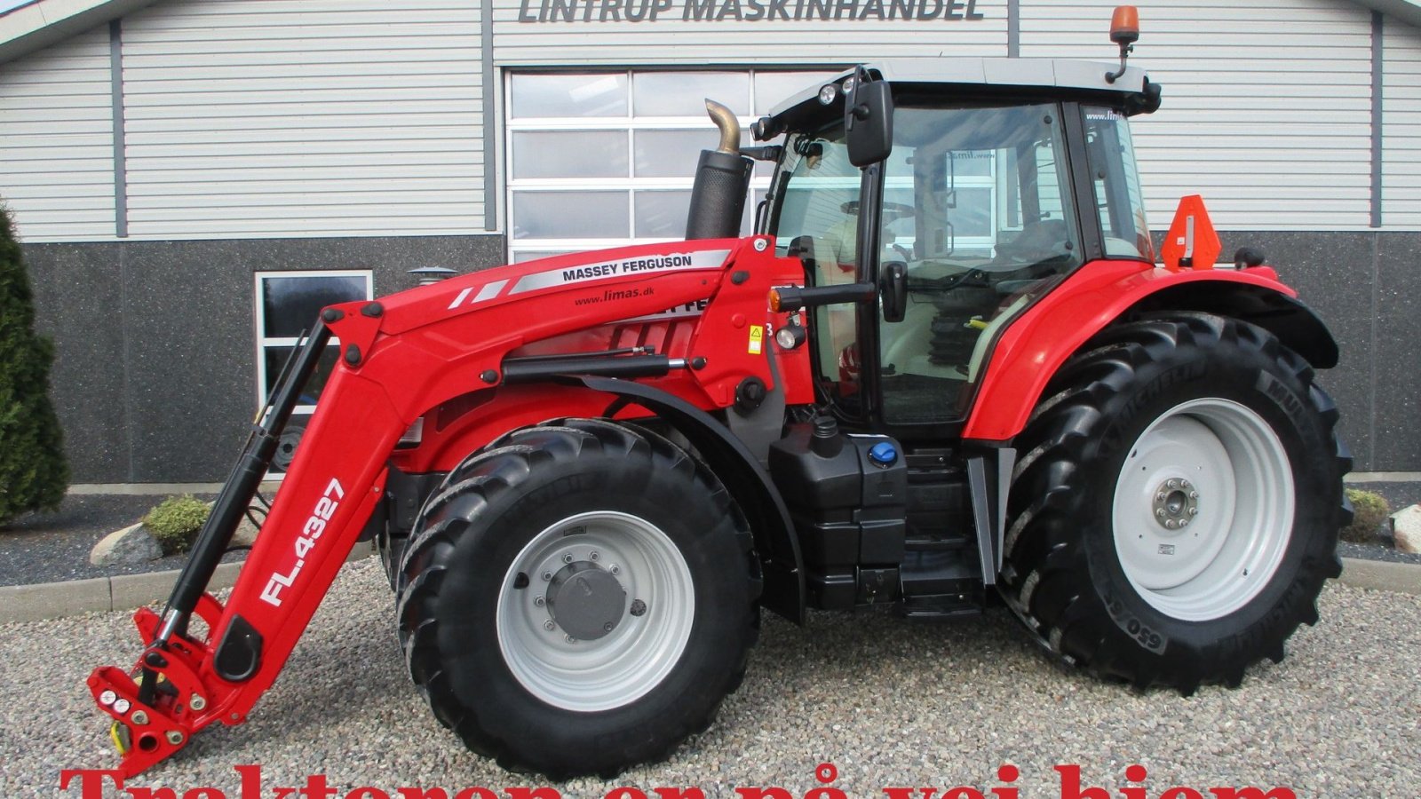 Traktor tipa Massey Ferguson 7726 S DynaVT Med front læsser. Læsser er meget lidt brugt., Gebrauchtmaschine u Lintrup (Slika 1)