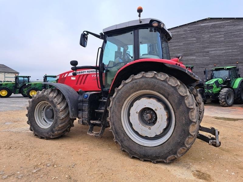Traktor des Typs Massey Ferguson 7726, Gebrauchtmaschine in SAINT-GERMAIN DU PUY (Bild 4)
