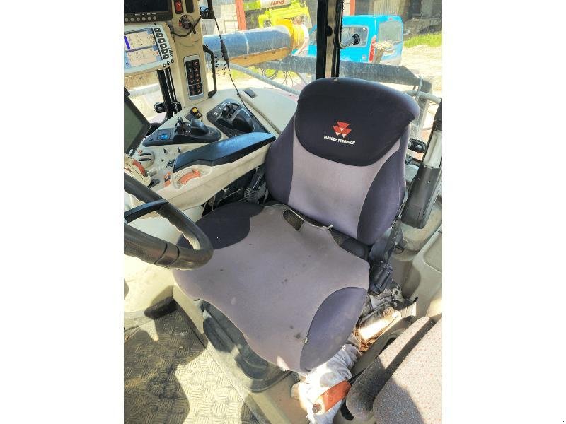 Traktor des Typs Massey Ferguson 7726, Gebrauchtmaschine in SAINT-GERMAIN DU PUY (Bild 10)