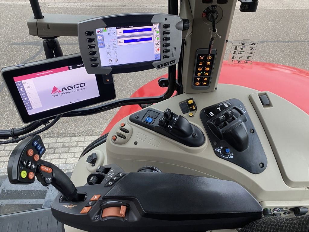 Traktor tipa Massey Ferguson 7726S Dyna VT, Gebrauchtmaschine u BOEKEL (Slika 8)