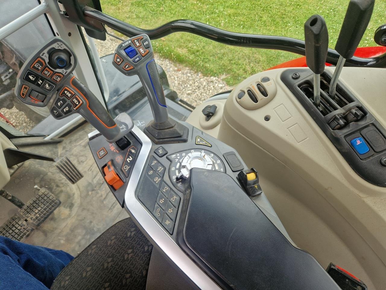 Traktor tip Massey Ferguson 7S 155 DYNA 6 EFFI, Gebrauchtmaschine in Videbæk (Poză 13)