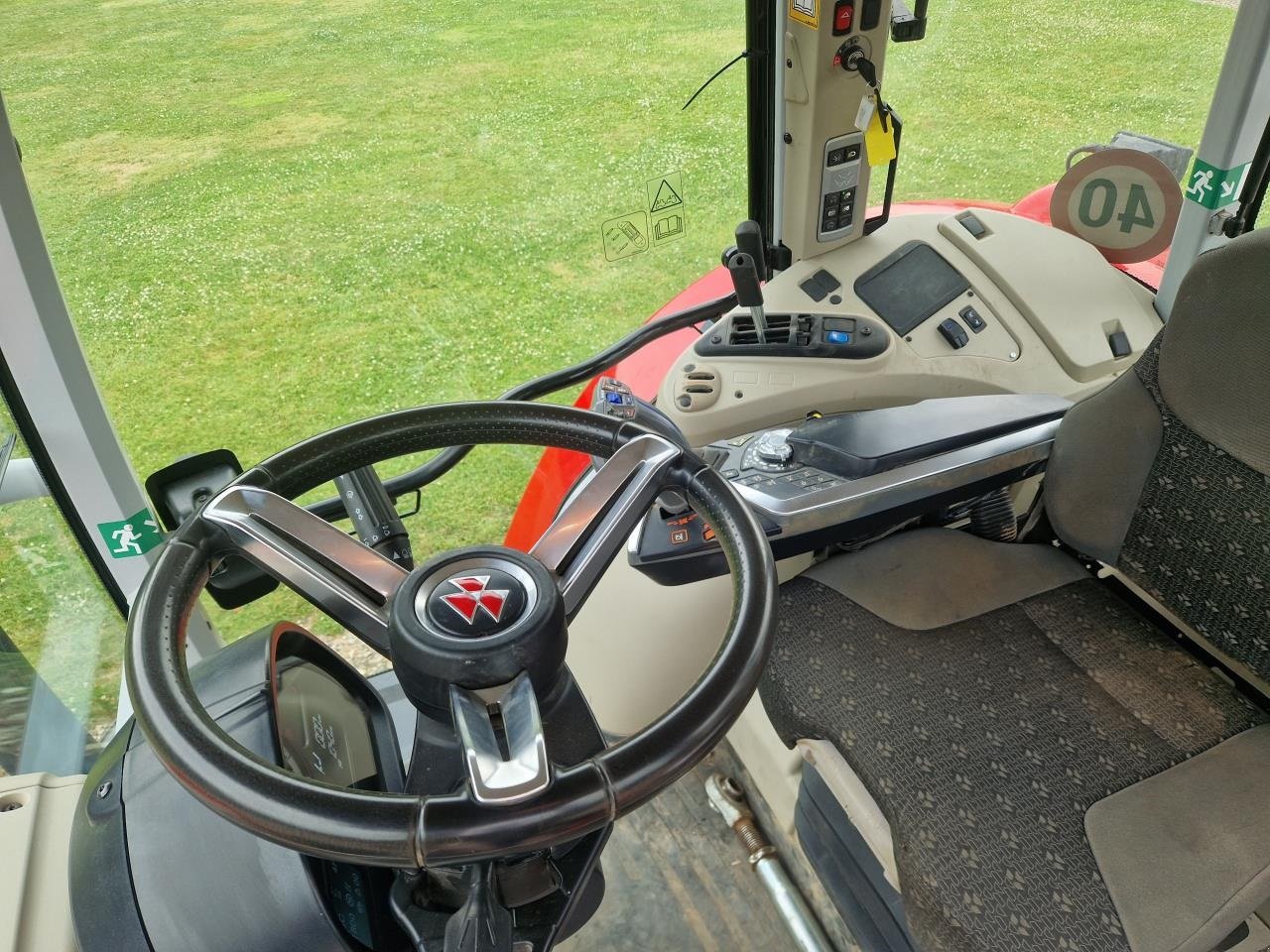 Traktor tip Massey Ferguson 7S 155 DYNA 6 EFFI, Gebrauchtmaschine in Videbæk (Poză 12)