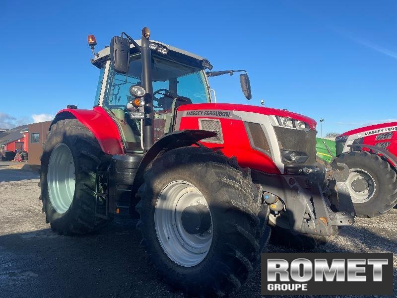 Traktor typu Massey Ferguson 7S-180 D6 EF, Gebrauchtmaschine v Gennes sur glaize