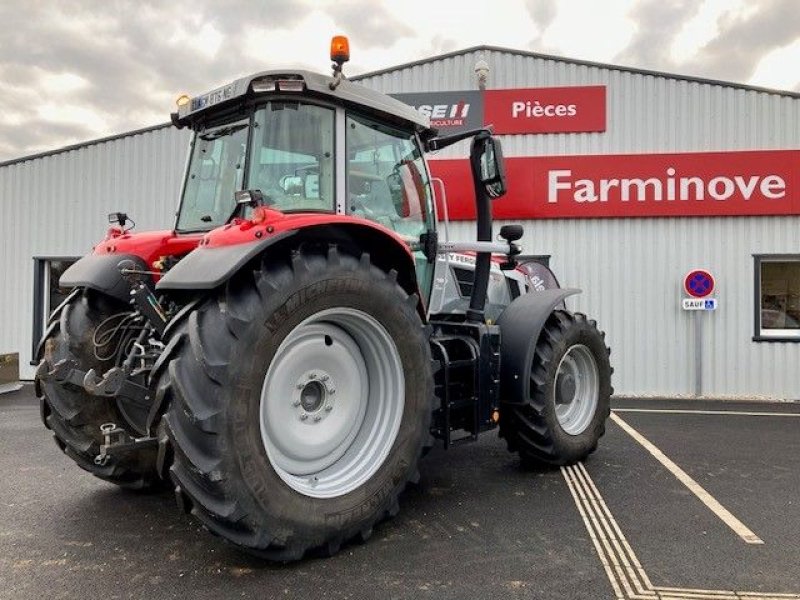 Traktor of the type Massey Ferguson 7S 180 D6 EXCLUSIVE, Gebrauchtmaschine in POUSSAY (Picture 3)