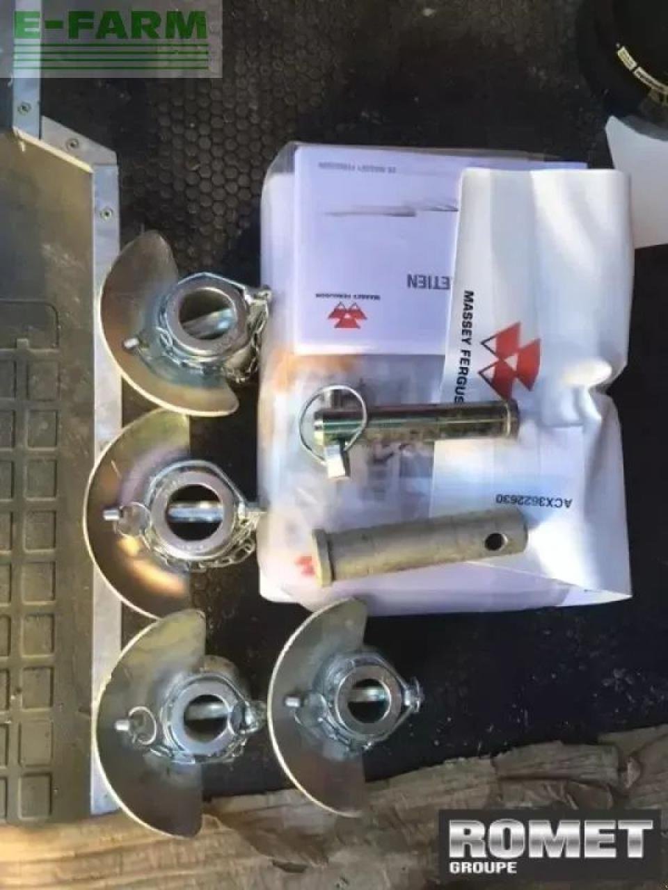 Traktor del tipo Massey Ferguson 7s-190 dv ex Exclusive, Gebrauchtmaschine In GENNES-SUR-GLAIZE (Immagine 5)