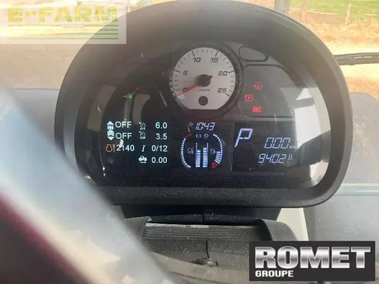 Traktor типа Massey Ferguson 7s-190 dv ex Exclusive, Gebrauchtmaschine в GENNES-SUR-GLAIZE (Фотография 8)