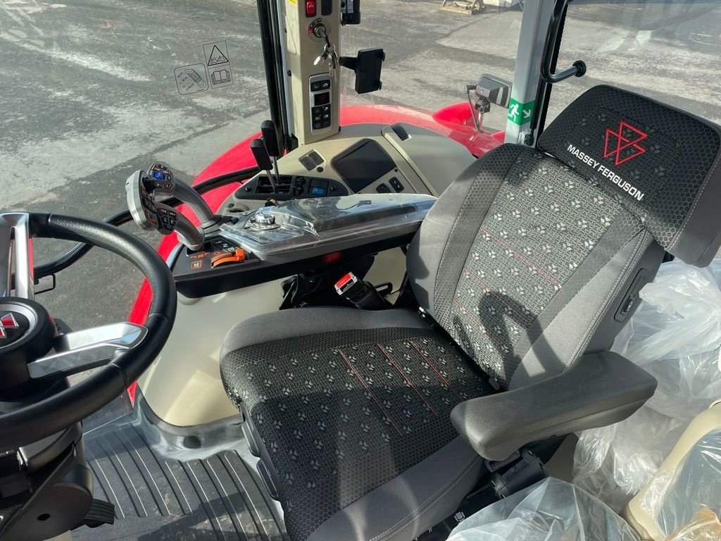 Traktor del tipo Massey Ferguson 7S.165 DYNA-6 EFFICIENT, Neumaschine en MARIENHEEM (Imagen 5)