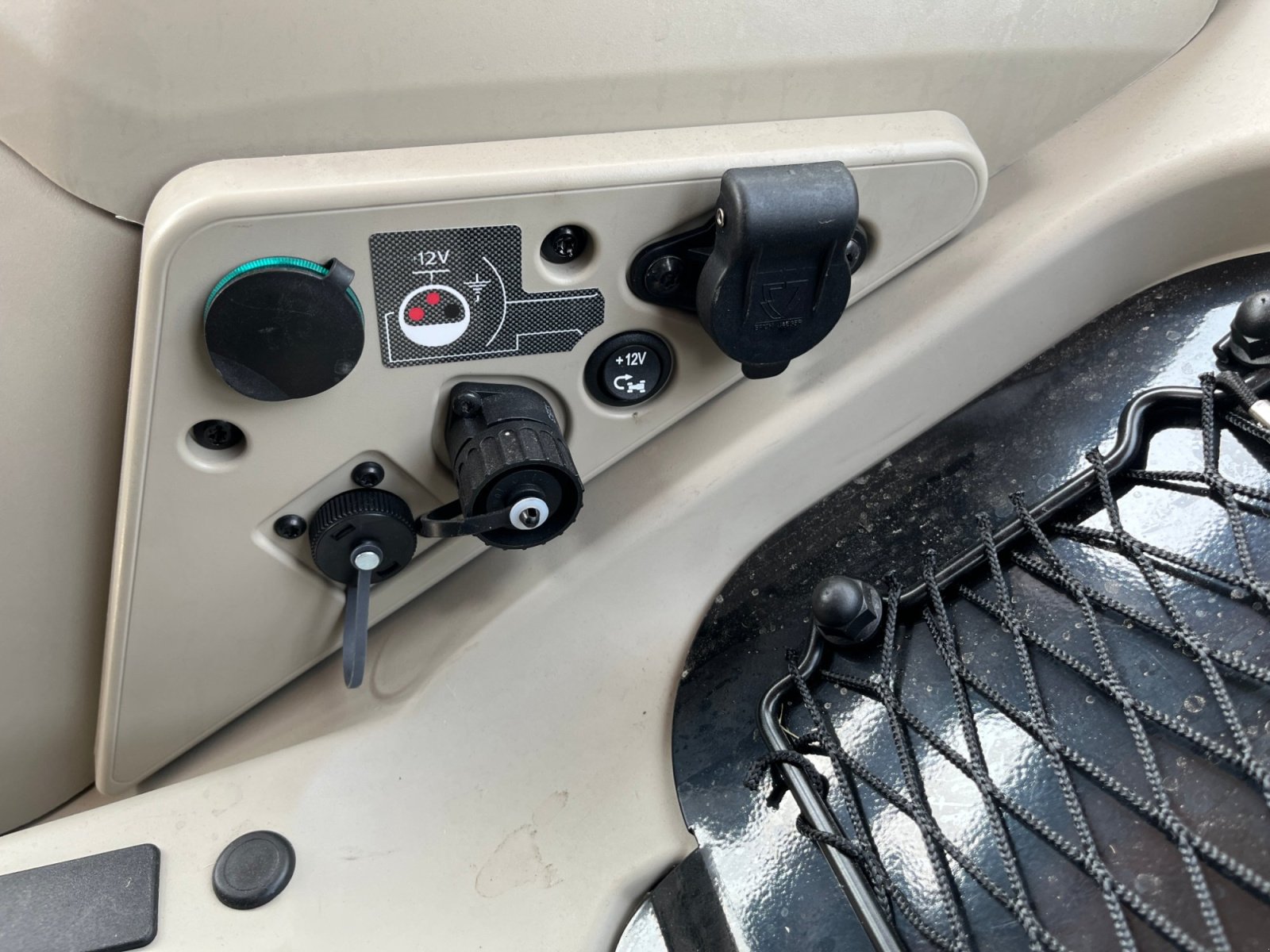 Traktor типа Massey Ferguson 7S.180 DynaVT Exclusive, Gebrauchtmaschine в Frastanz (Фотография 21)