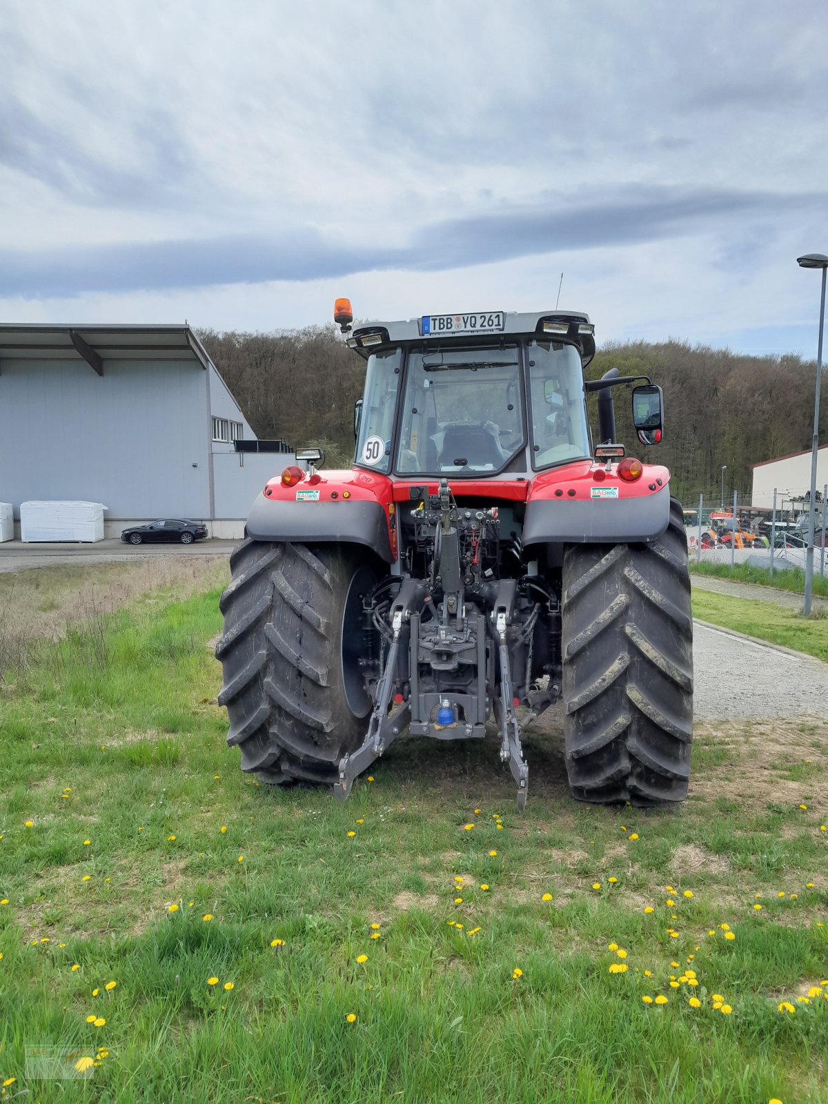 Traktor des Typs Massey Ferguson 7S.180 VT, Neumaschine in Ingelfingen-Stachenhausen (Bild 3)