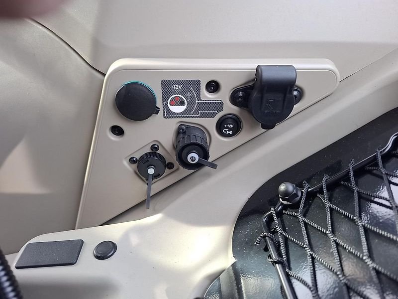 Traktor of the type Massey Ferguson 7S.190 DynaVT, Neumaschine in Itterbeck (Picture 28)