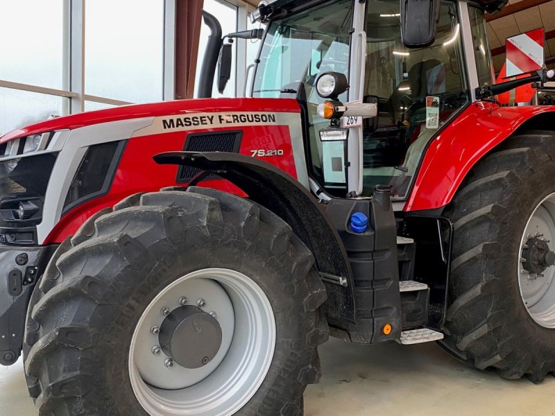 Traktor du type Massey Ferguson 7S.210 Dyna VT Exclusive, Gebrauchtmaschine en Ringe (Photo 1)