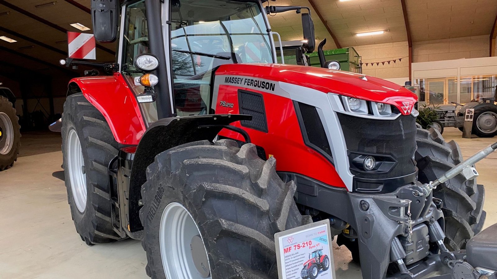 Traktor typu Massey Ferguson 7S.210 Dyna VT Exclusive, Gebrauchtmaschine v Ringe (Obrázok 3)