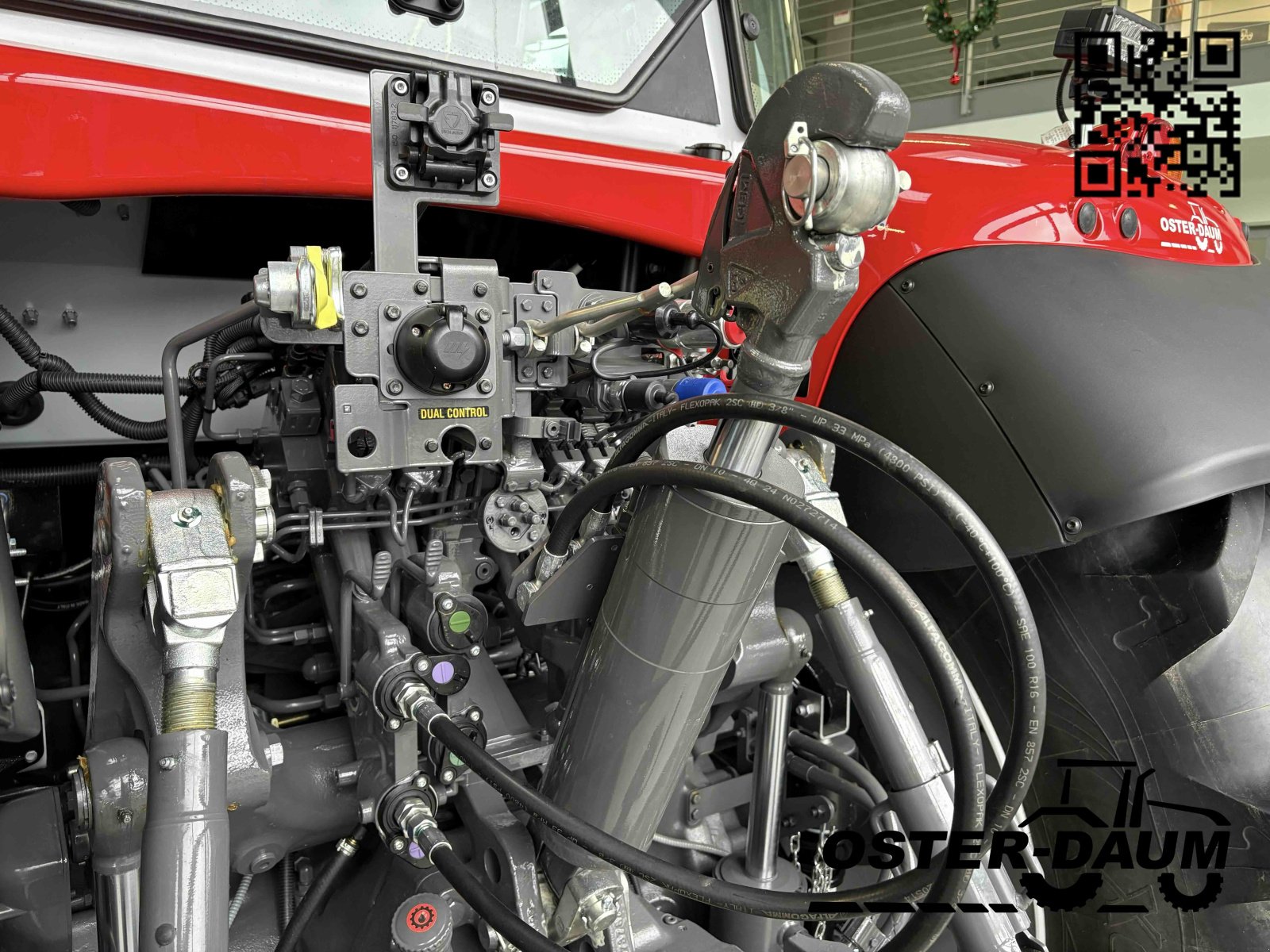 Traktor типа Massey Ferguson 7S.210 Dyna VT Exclusive, Neumaschine в Kaisersesch (Фотография 13)